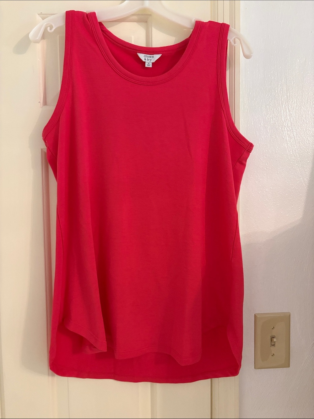 crown & ivy Bright Pink Scoop Neck Tank